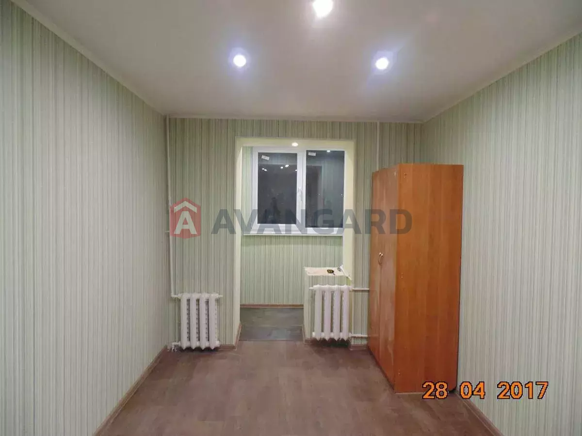 2 ����. ��������, 50/-/9 ��. �., 9/9 ���� ���� 10