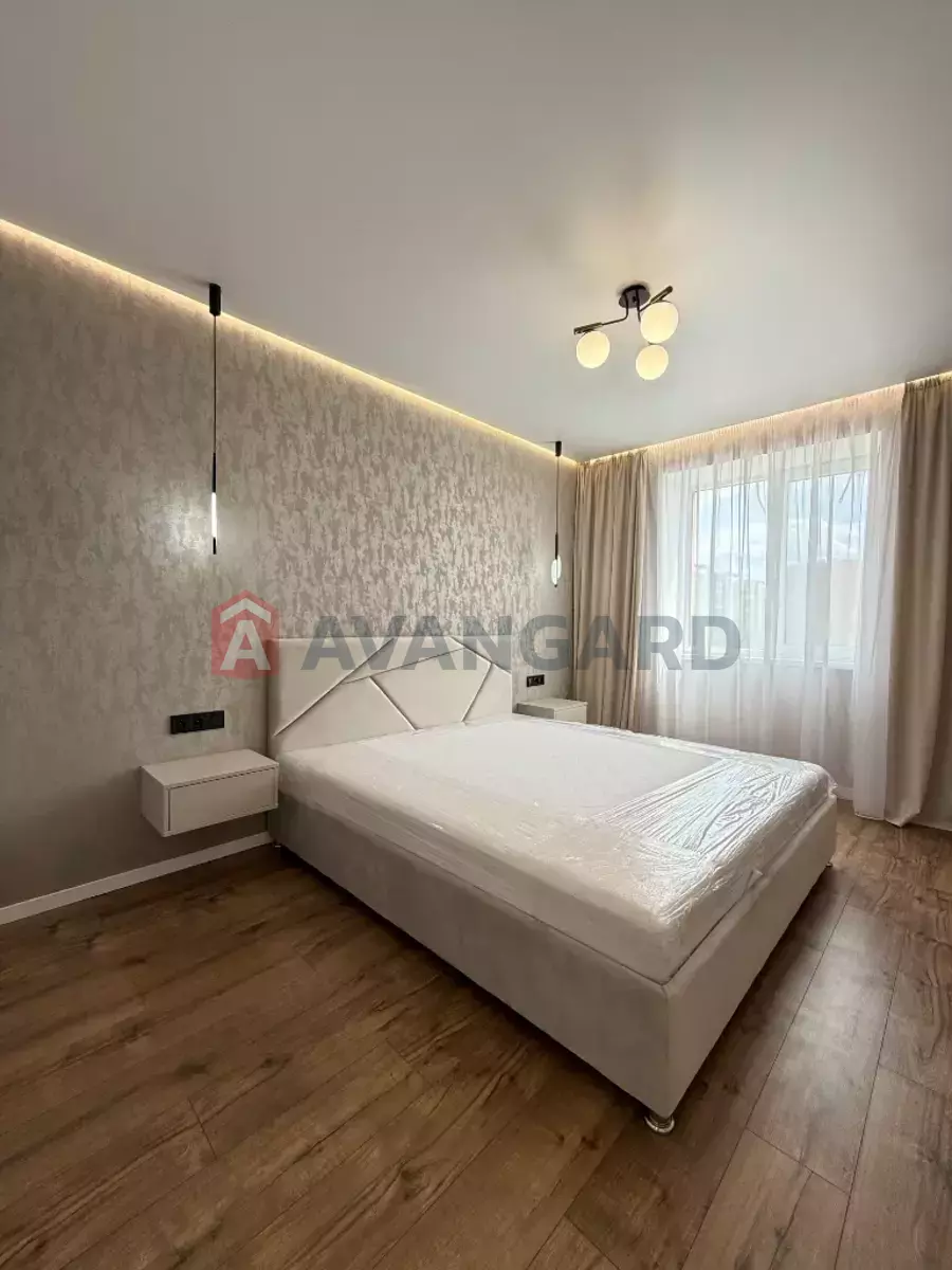 1 ����. ��������, 55/18/18 ��. �., 5/10 ���� ���� 17