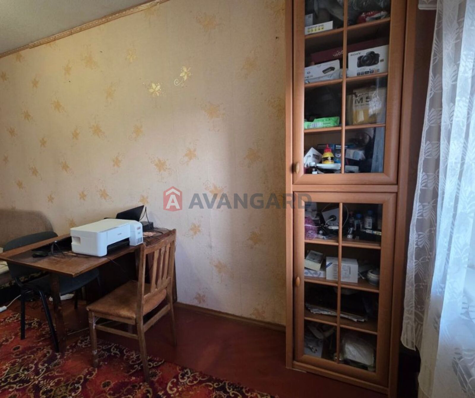 1 ��. ��������, 36,1/17,4/8,5 ��. �., 10/22 ������ ���� 4