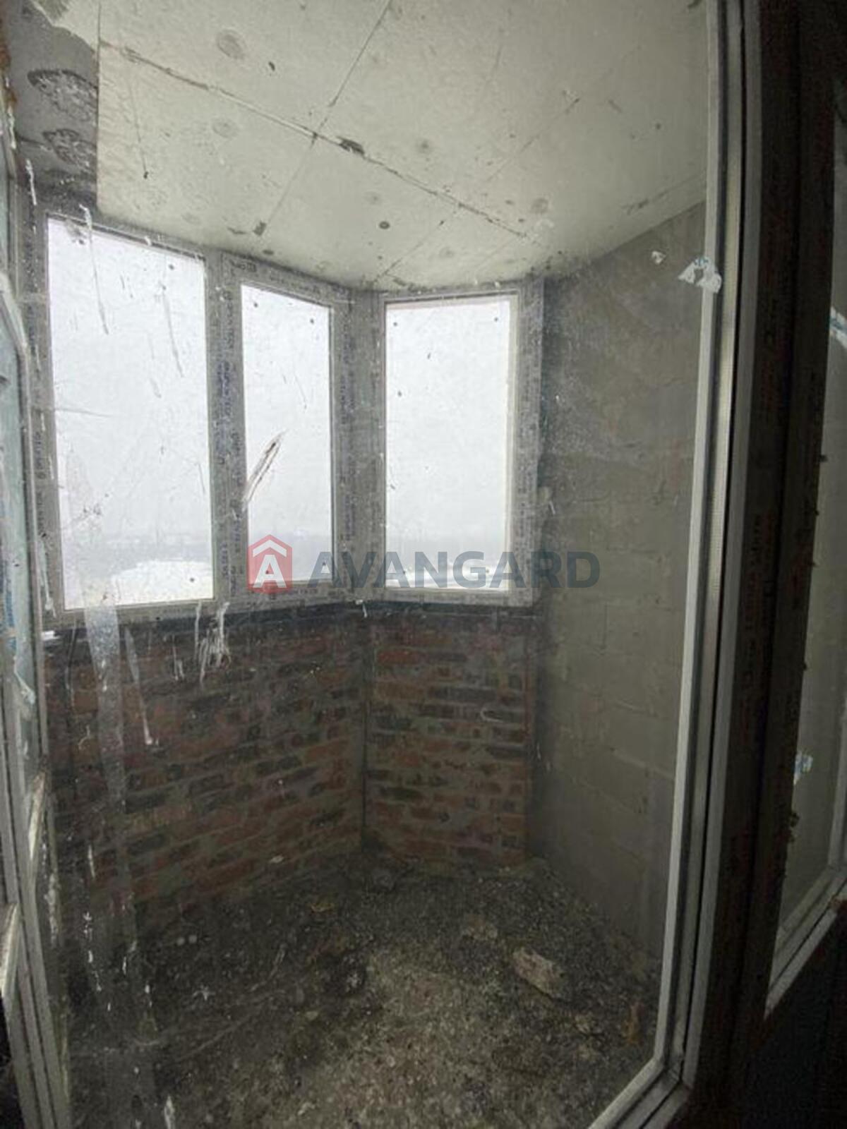 1 ��. ��������, 49/-/11 ��. �., 15/16 ������ ���� 5