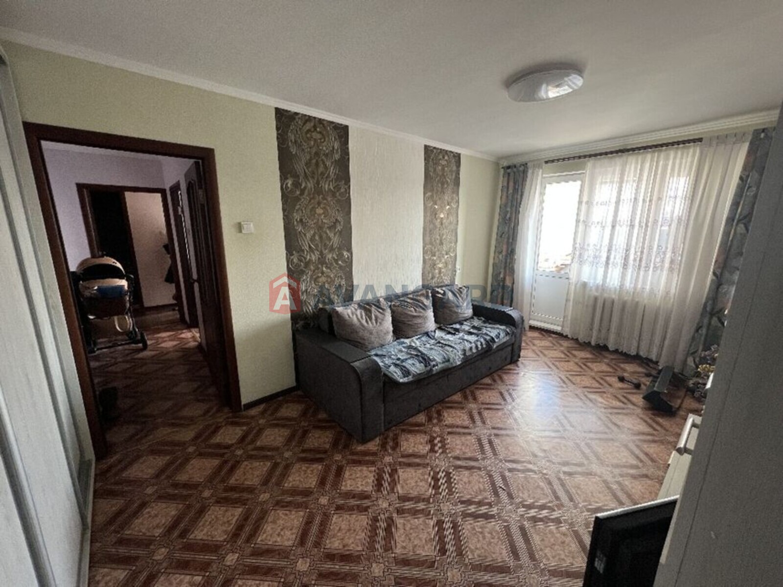 2 ��. ��������, 51/-/8 ��. �., 3/9 ������ ���� 5