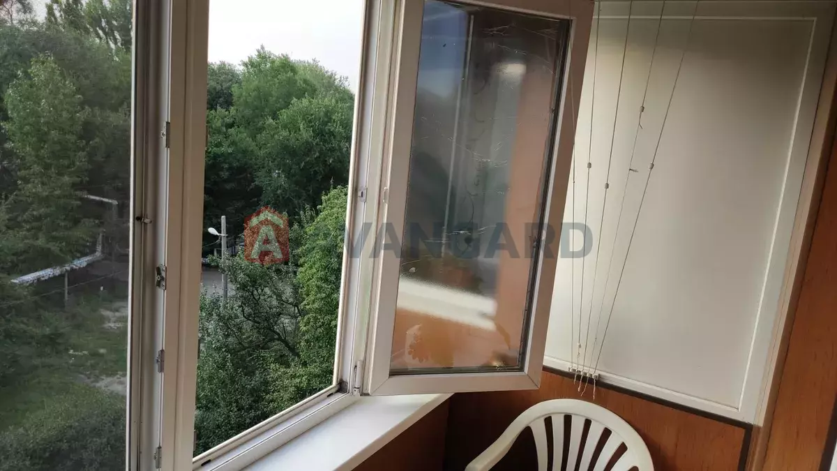 1 ��. ��������, 32/-/6 ��. �., 5/5 ������ ���� 4