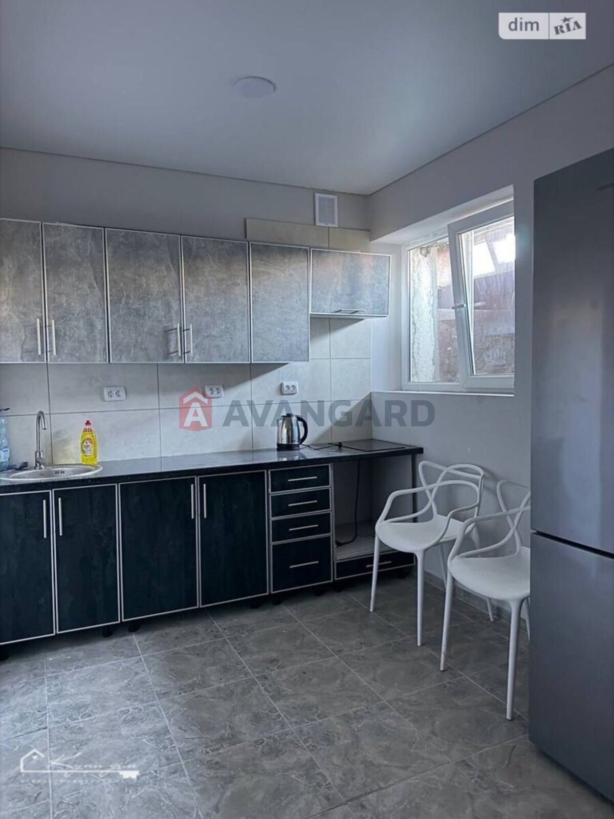 1 ��. ��������, 39/-/- ��. �., 1/10 ������ ���� 1