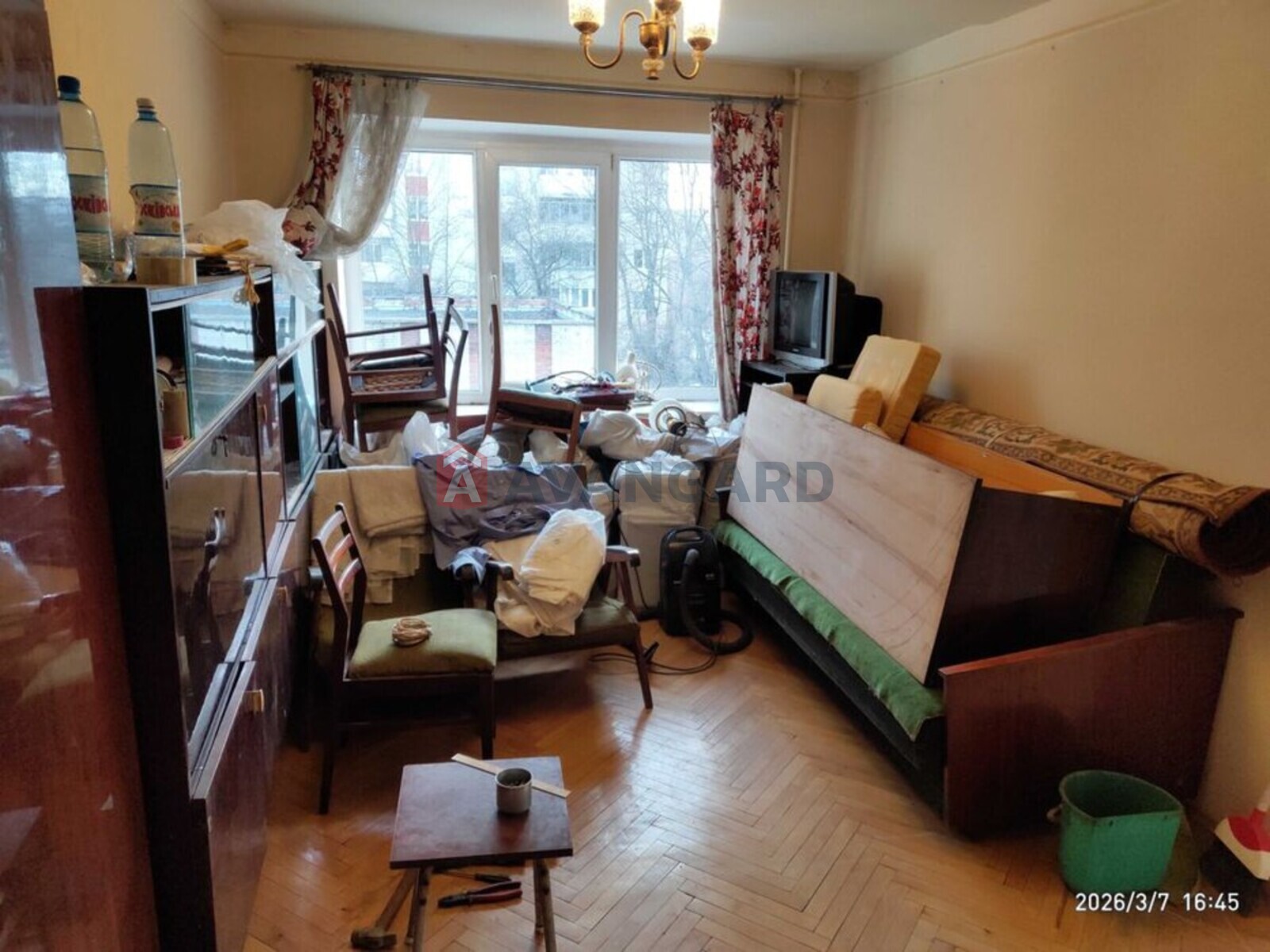 2 ��. ��������, 39/-/5 ��. �., 3/5 ������ ���� 3