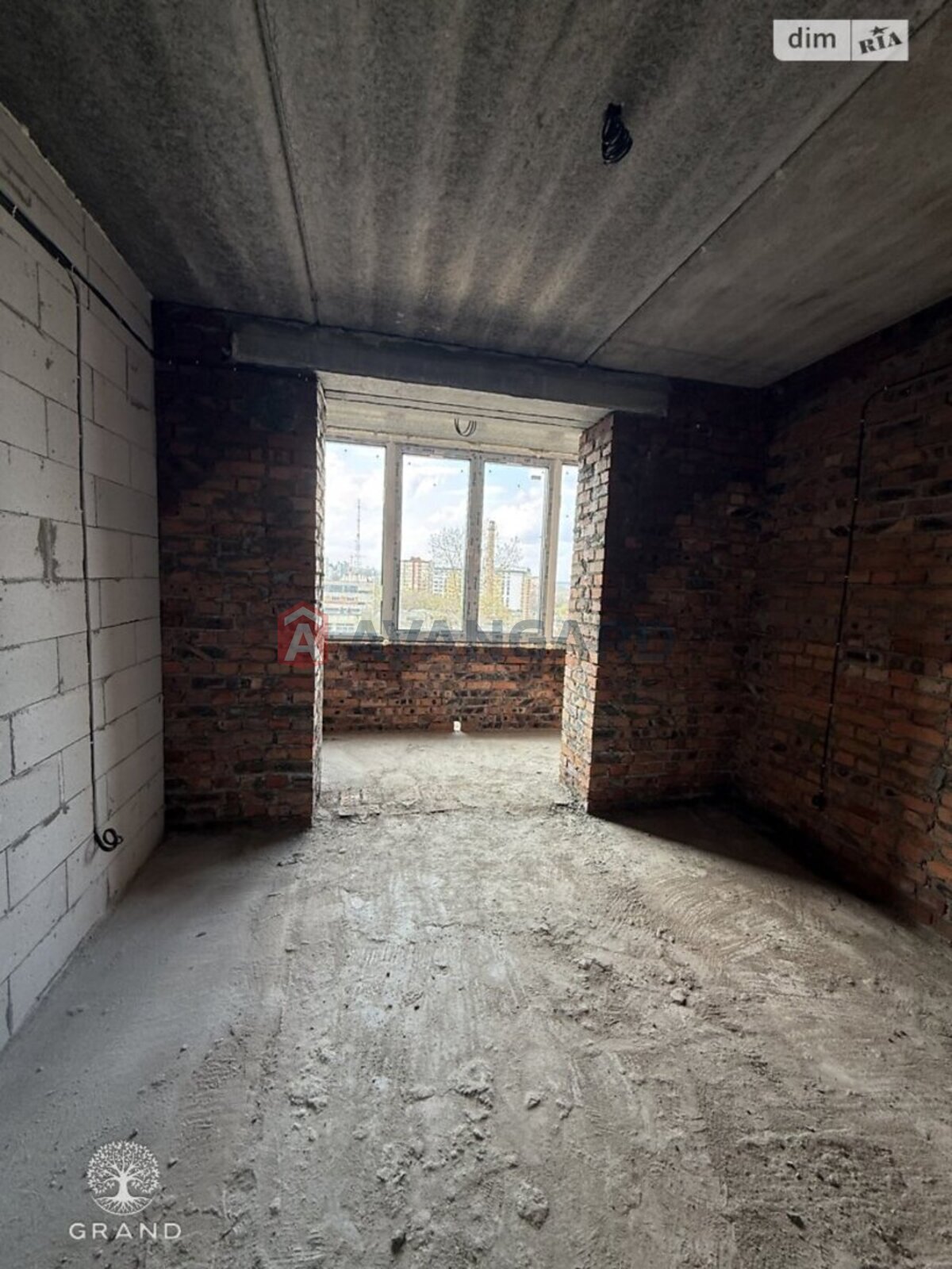 1 ��. ��������, 40/-/- ��. �., 7/9 ������ ���� 10