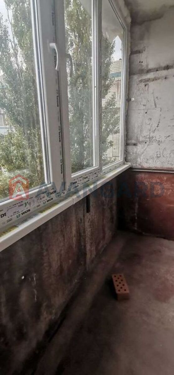 2 ��. ��������, 49/-/8 ��. �., 8/9 ������ ���� 12