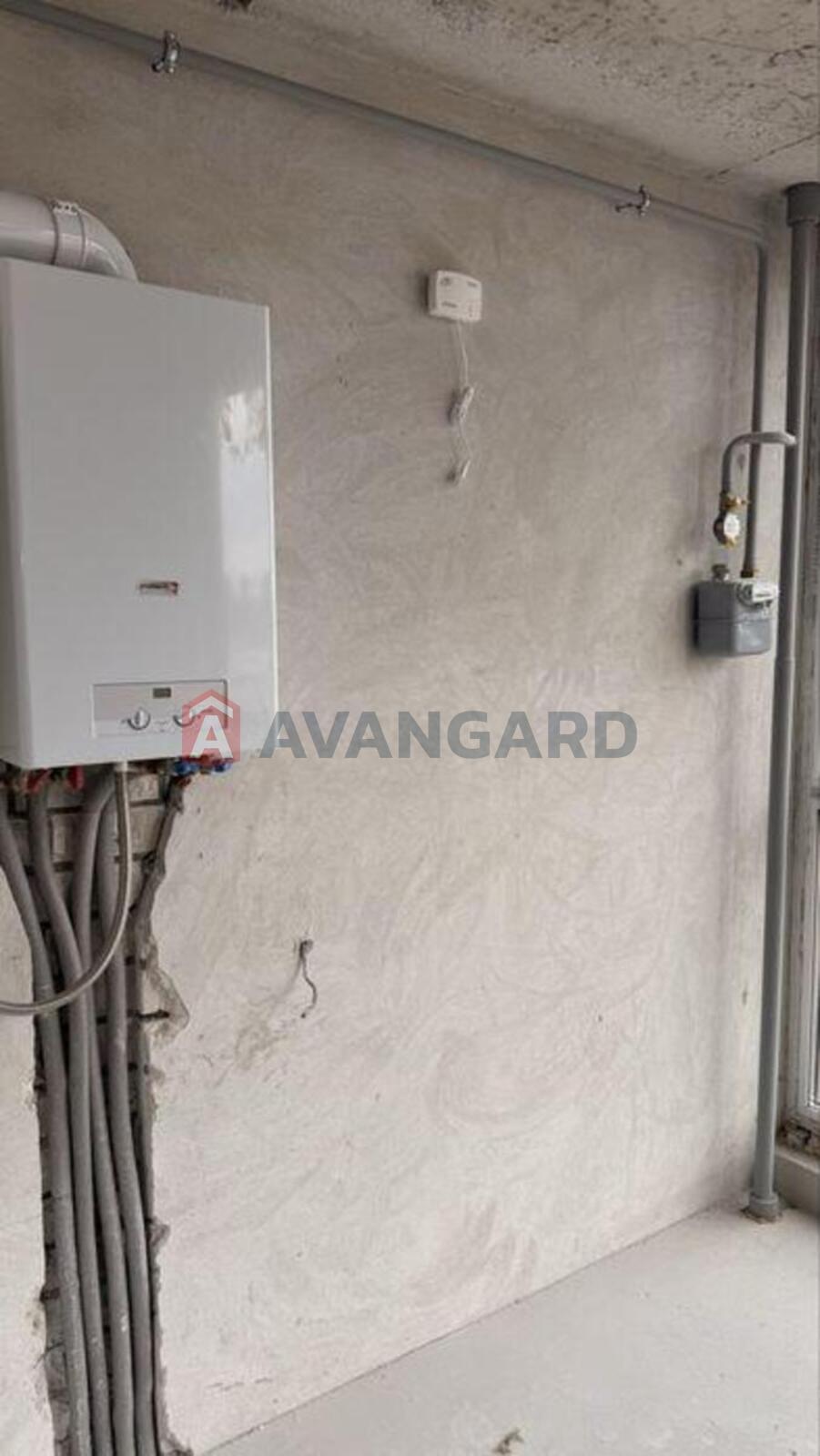 1 ��. ��������, 40/-/14 ��. �., 5/10 ������ ���� 2