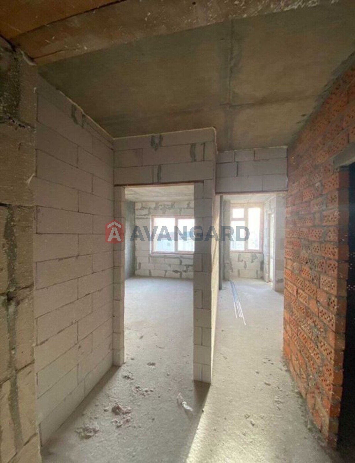 1 ��. ��������, 35/-/9 ��. �., 10/10 ������ ���� 1