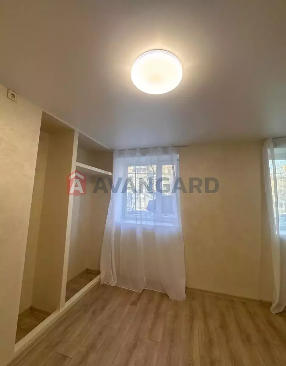 1 ����. ��������, 20/-/- ��. �., 1/5 ���� ���� 11