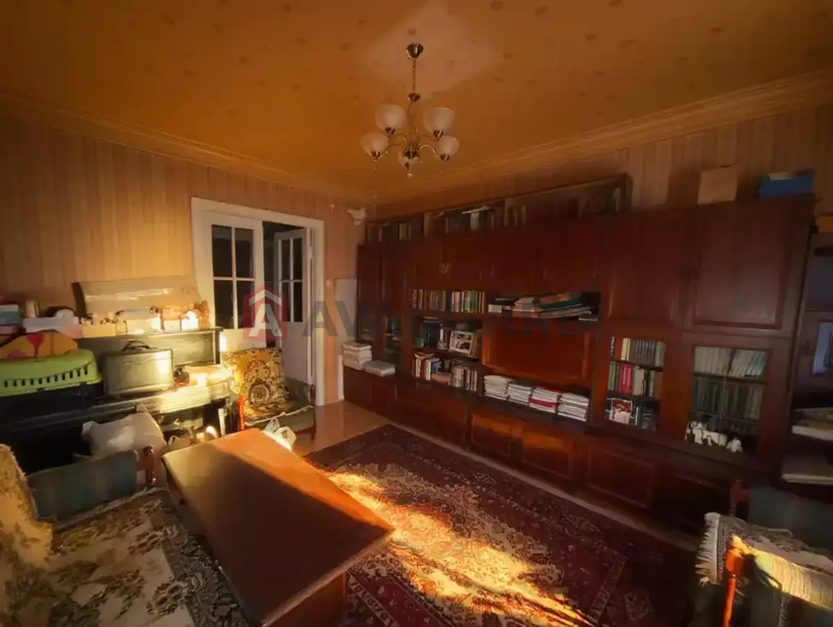 3 ��. ��������, 72/48/8 ��. �., 3/5 ������ ���� 15