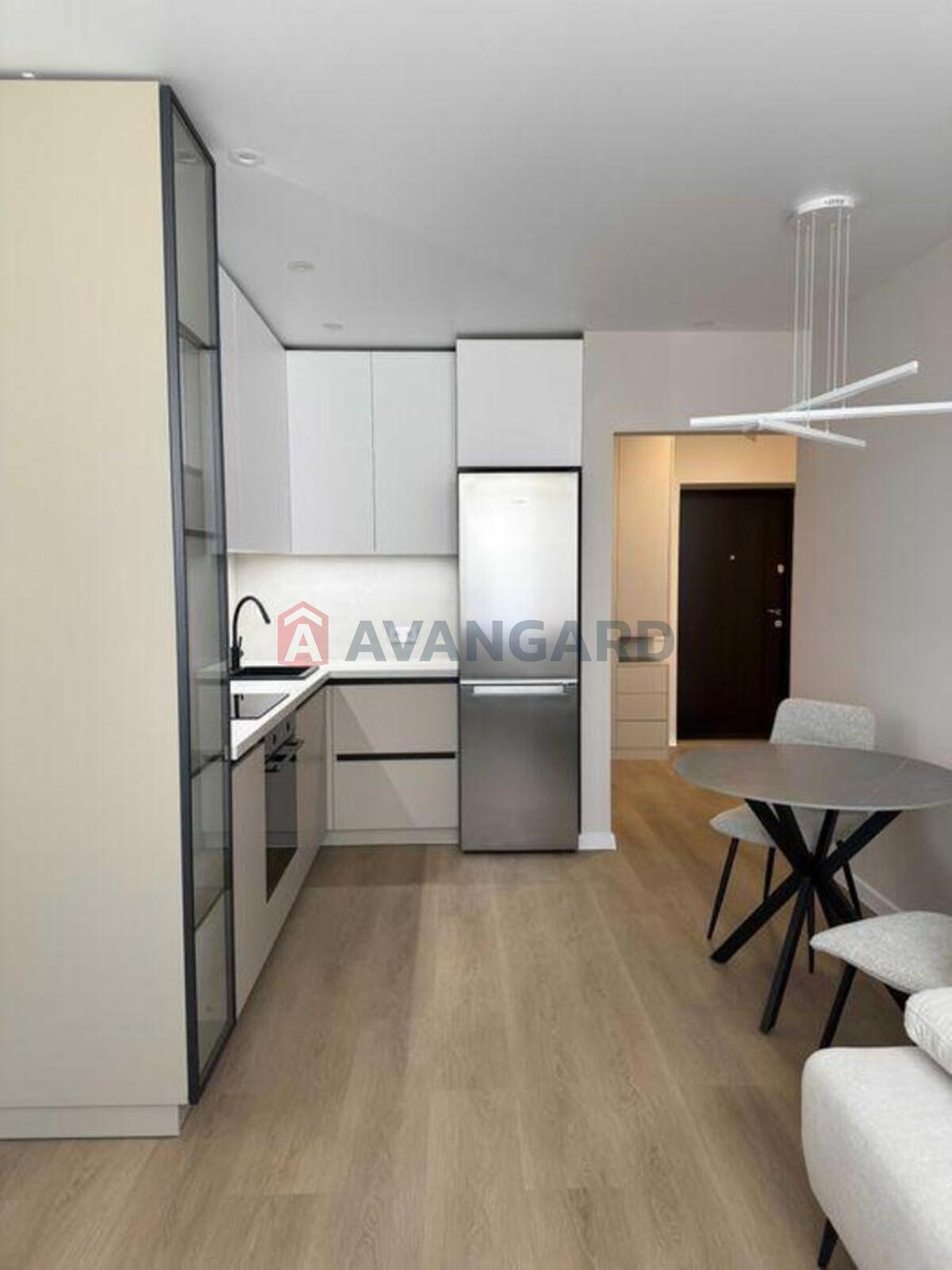 1 ��. ��������, 42/-/16 ��. �., 19/25 ������ ���� 3