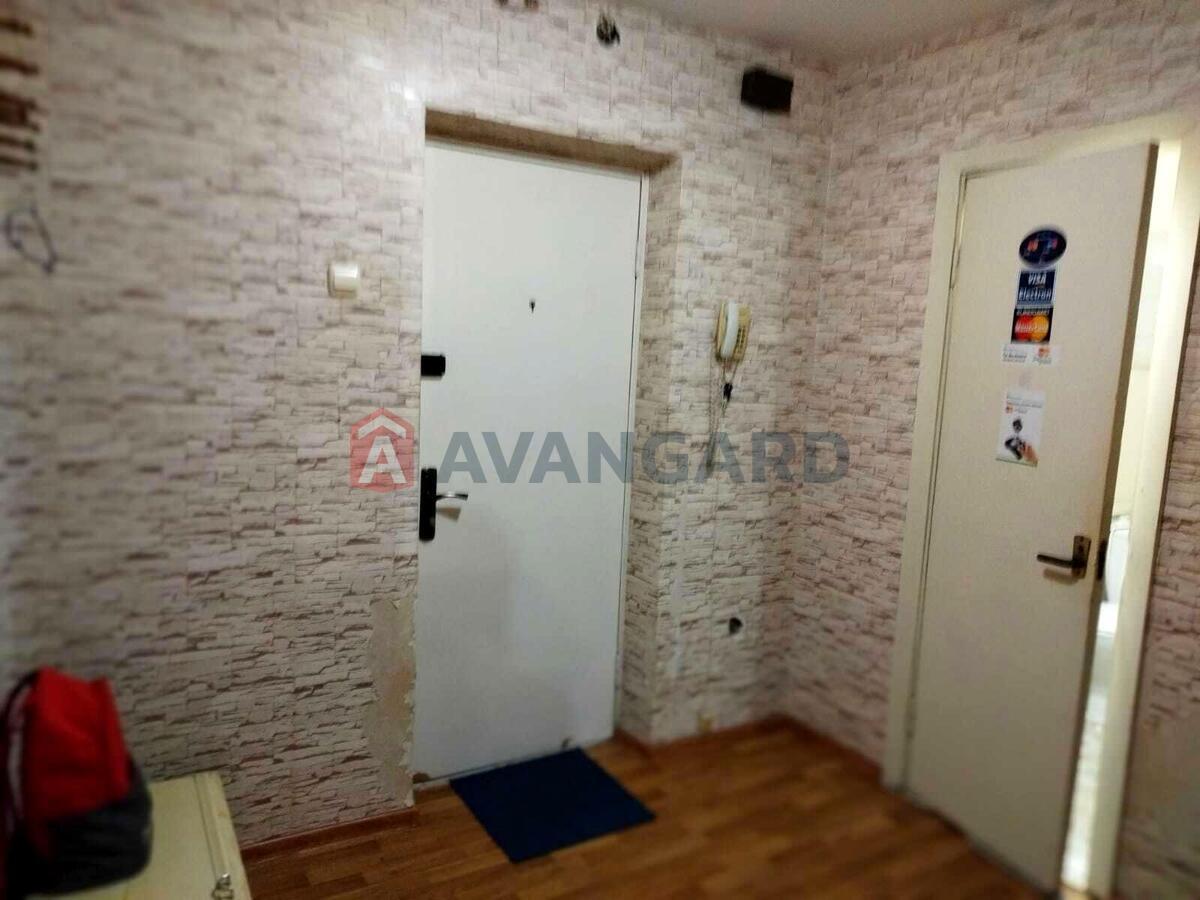 1 ����. ��������, 42.3 / 19.6 / 8.8 �? ��. �., 7/25 ���� ���� 6