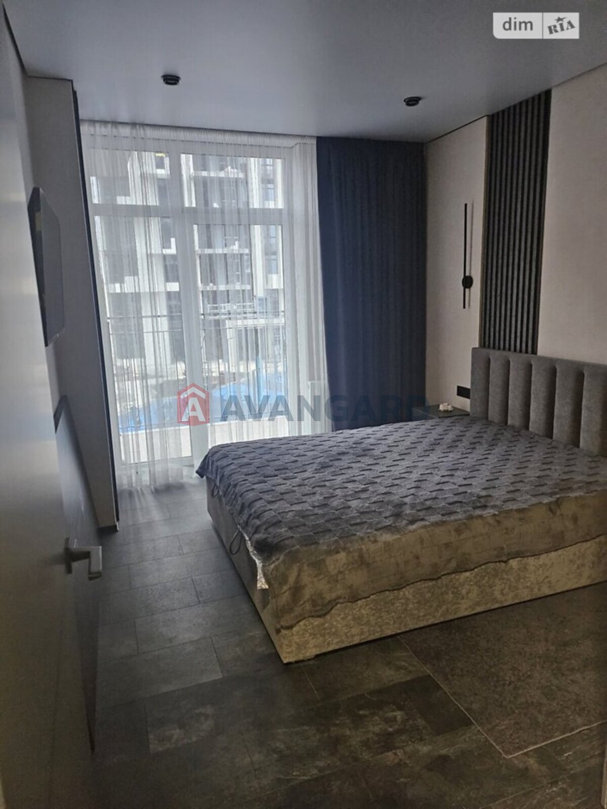 1 ��. ��������, 48/14/24 ��. �., 2/16 ������ ���� 15