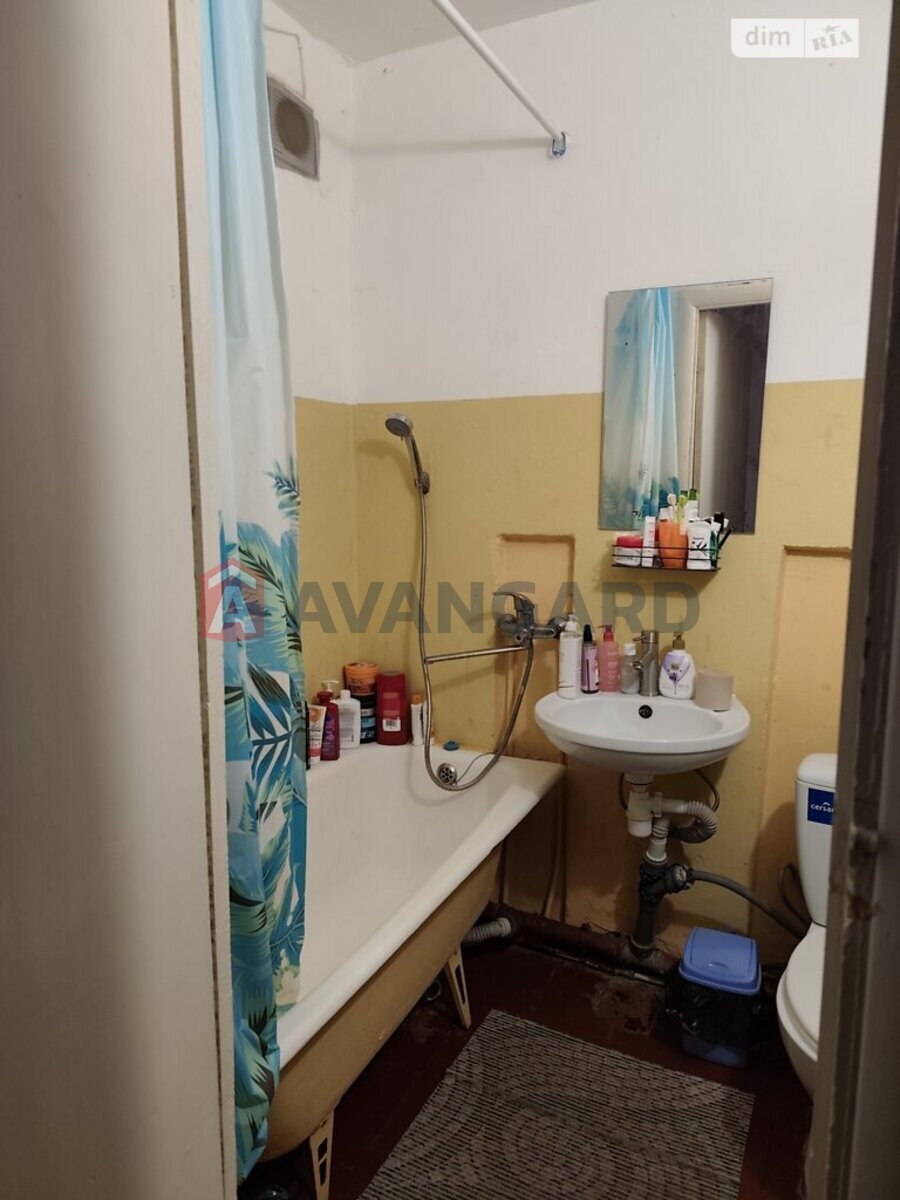 1 ��. ��������, 38/-/7 ��. �., 9/9 ������ ���� 6