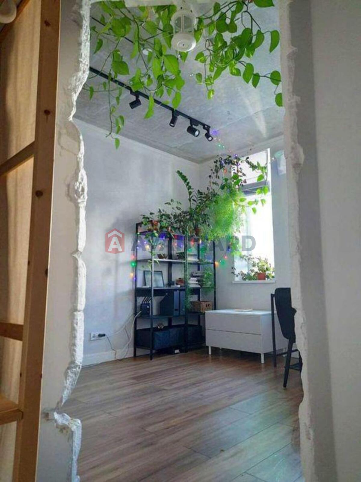 1 ��. ��������, 28/-/8 ��. �., 5/6 ������ ���� 9