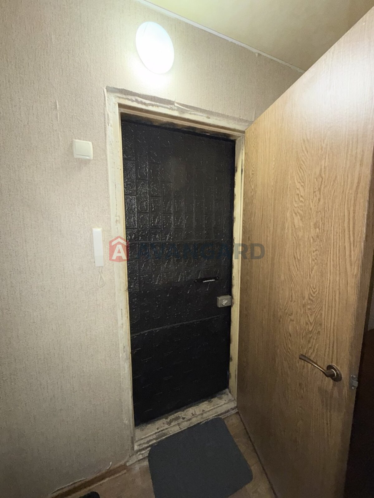 1 ��. ��������, 33/-/6 ��. �., 9/9 ������ ���� 7