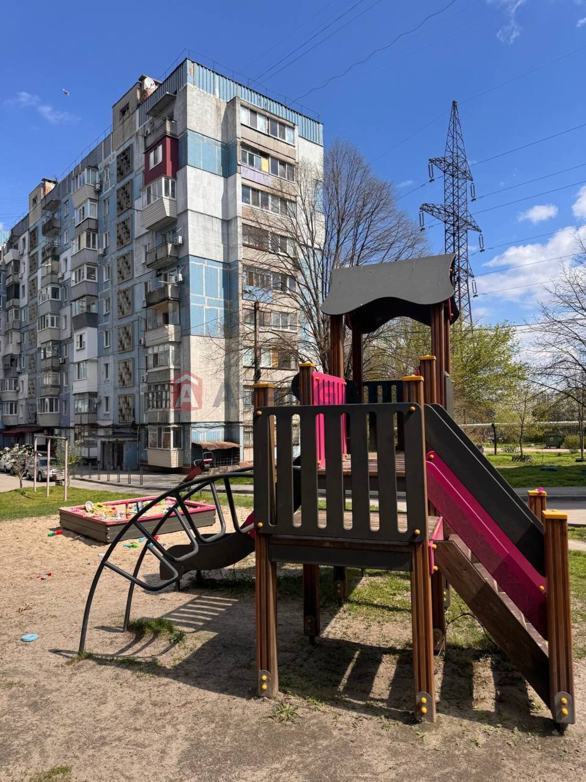 3 ��. ��������, 65/-/10 ��. �., 9/9 ������ ���� 21