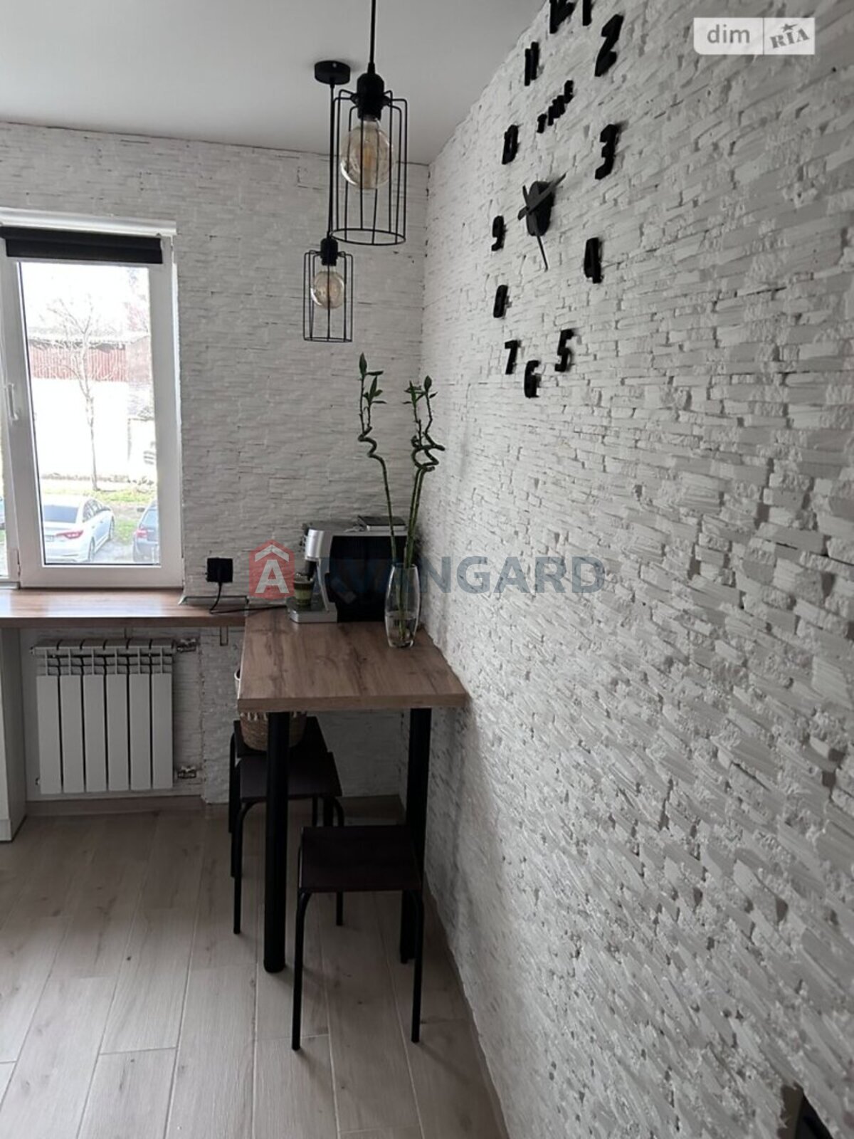 3 ��. ��������, 55/-/- ��. �., 1/5 ������ ���� 15