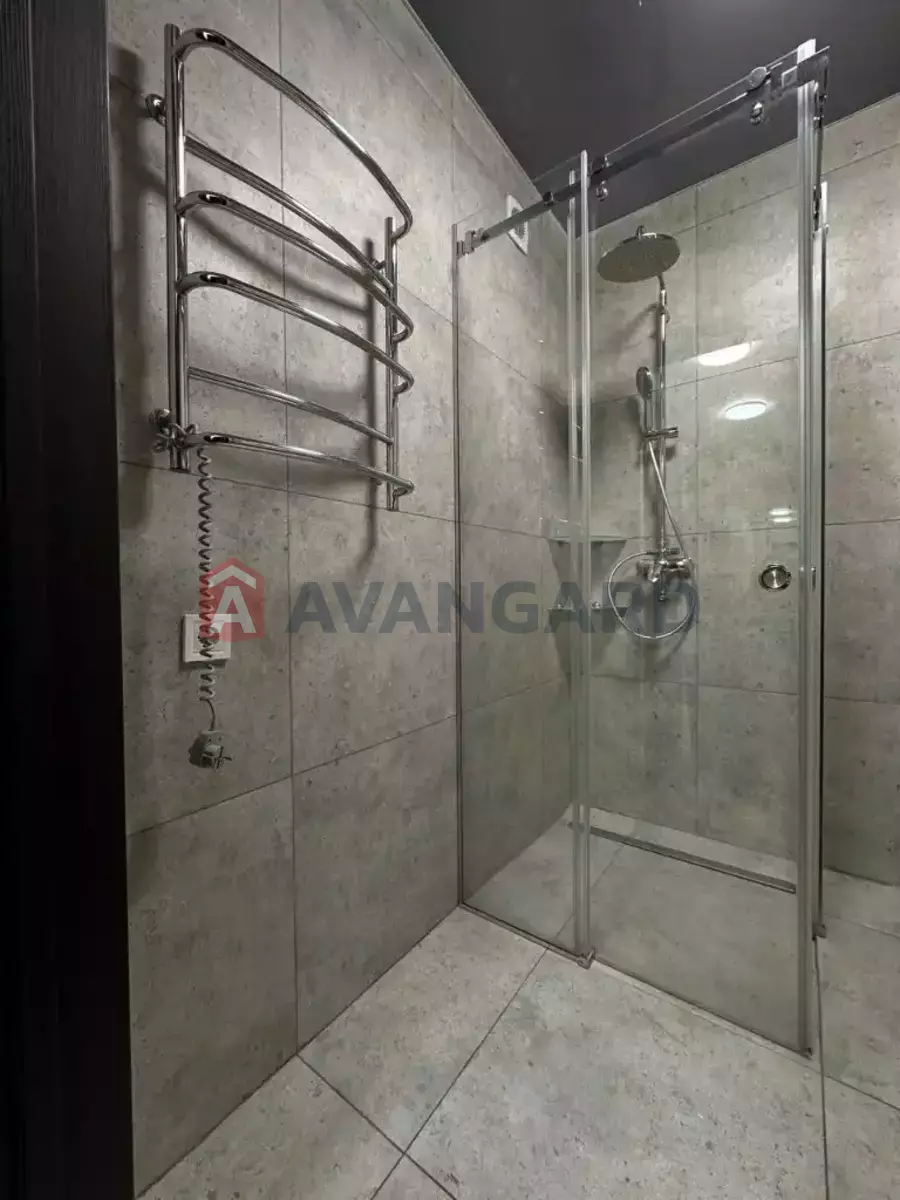 3 ��. ��������, 60/-/- ��. �., 12/12 ������ ���� 17