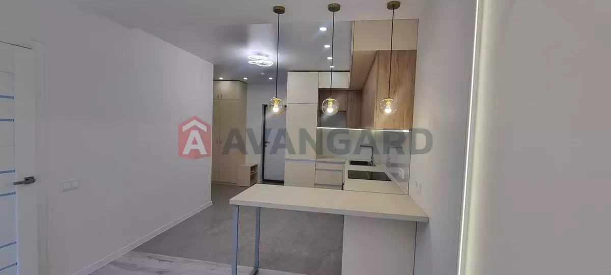 2 ����. ��������, 48/-/20 ��. �., 3/17 ���� ���� 21