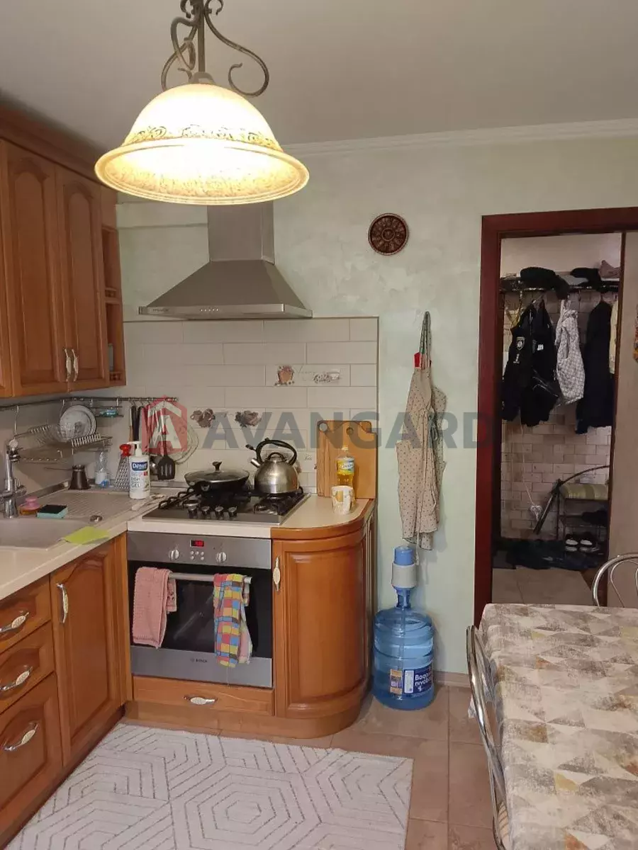 3 ��. ��������, 71/-/9 ��. �., 3/9 ������ ���� 2