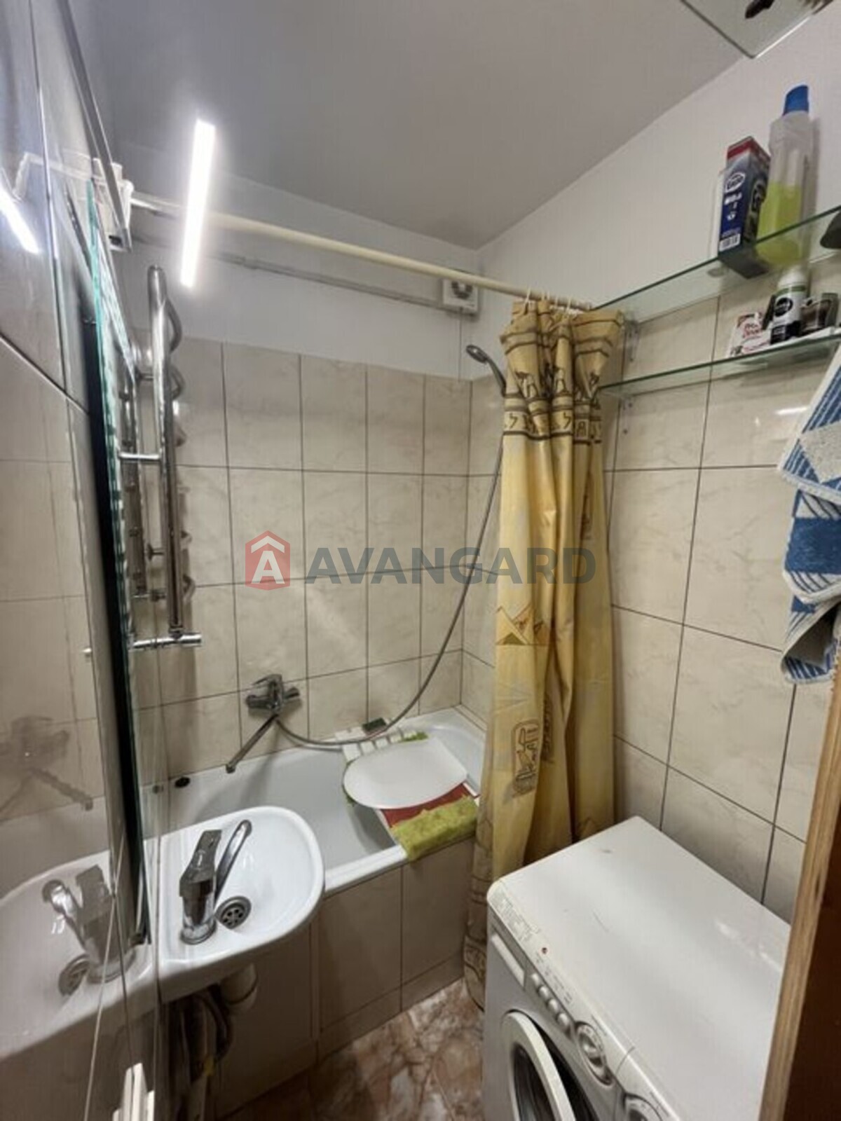 2 ����. ��������, 48/-/5 ��. �., 5/5 ���� ���� 11