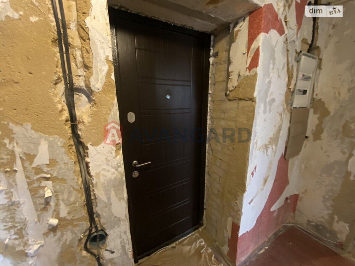 2 ��. ��������, 51/-/- ��. �., 2/10 ������ ���� 15