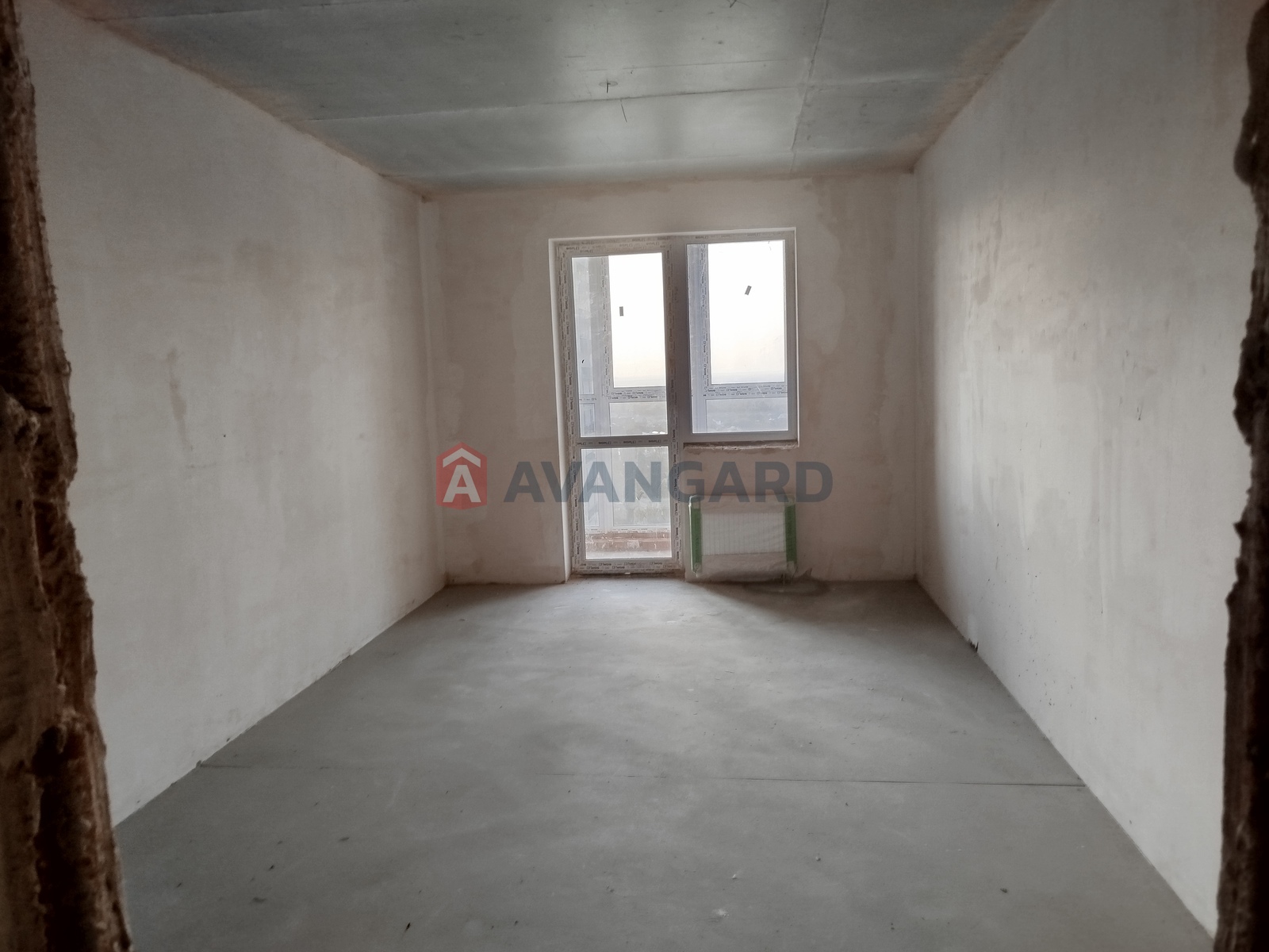 3 ��. ��������, 95/-/16 ��. �., 21/24 ������ ���� 12