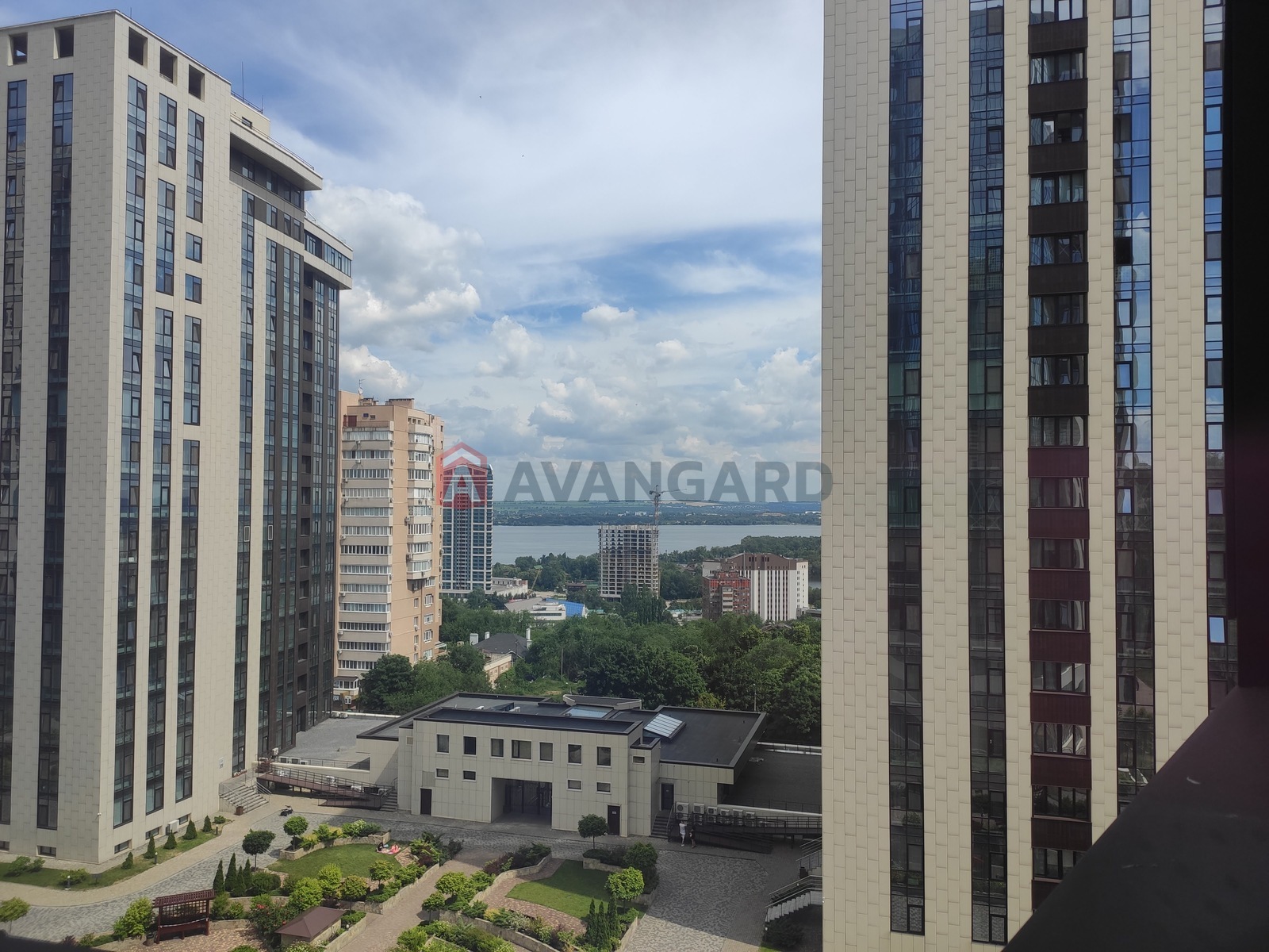 2 . , 70/-/25 . ., 8/25   10