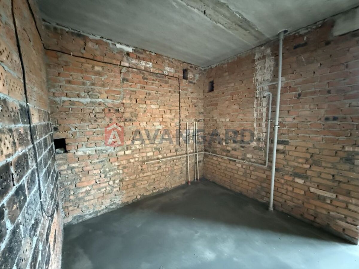 2 ����. ��������, 69/-/17 ��. �., 6/10 ���� ���� 9