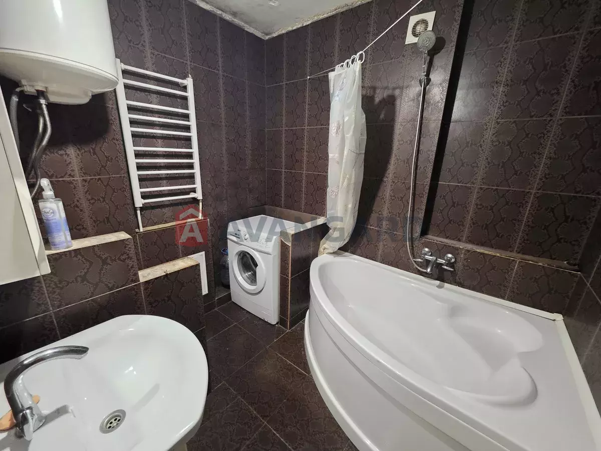 3 ��. ��������, 58/-/7 ��. �., 1/5 ������ ���� 7