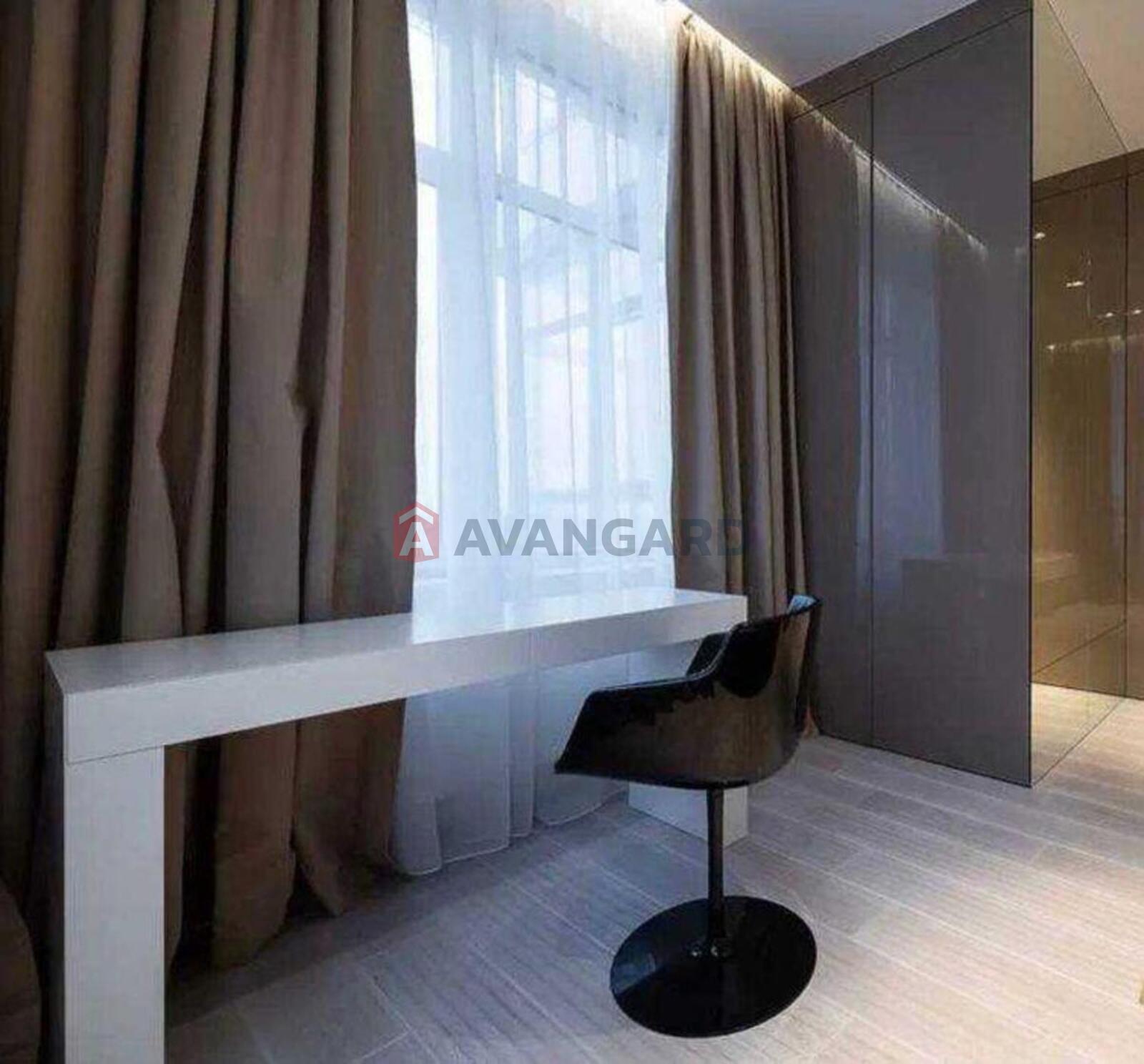 3 ��. ��������, 120/-/38 ��. �., 19/30 ������ ���� 11