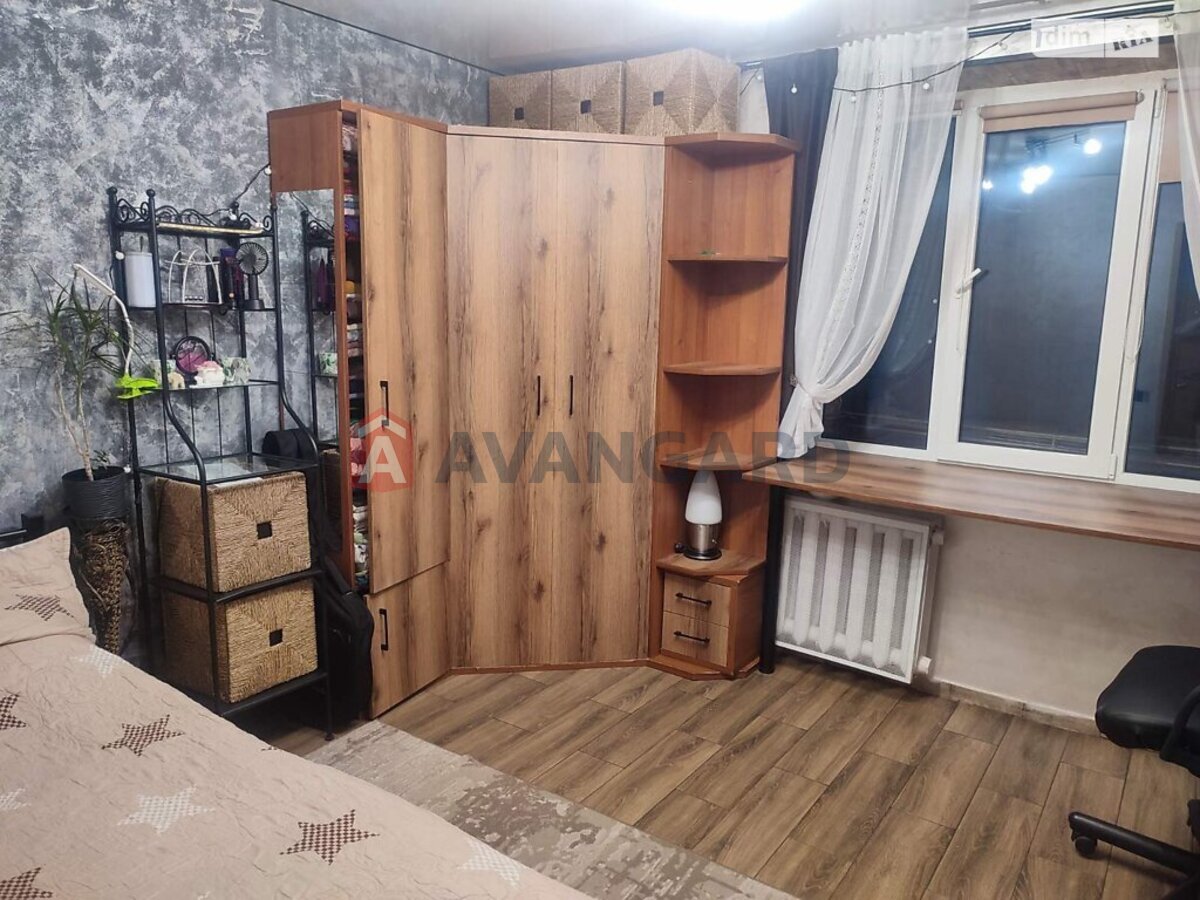 2 ��. ��������, 47/-/- ��. �., 6/8 ������ ���� 5