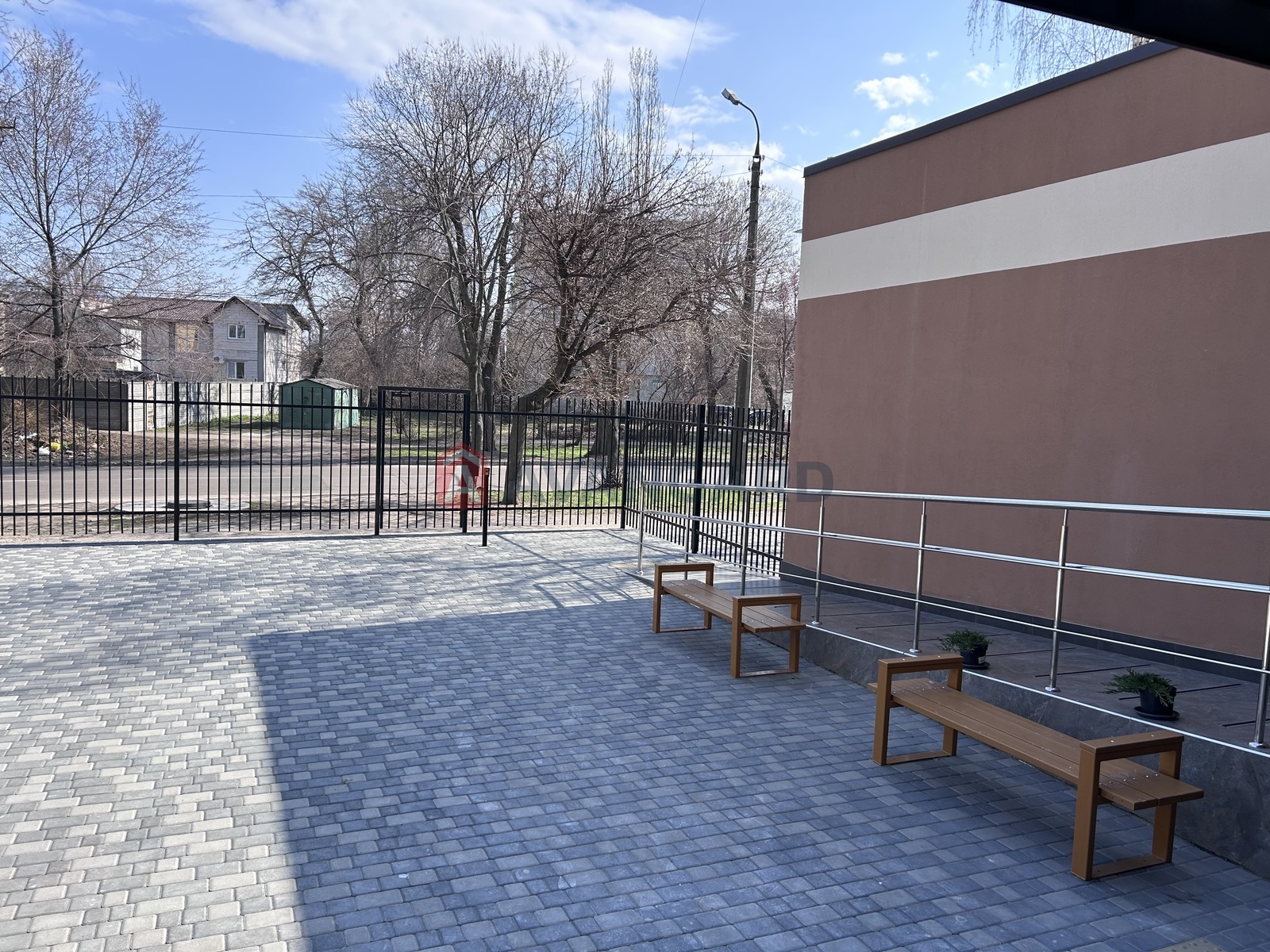 1 ����. ��������, 39,2/-/6,2 ��. �., 6/9 ���� ���� 17