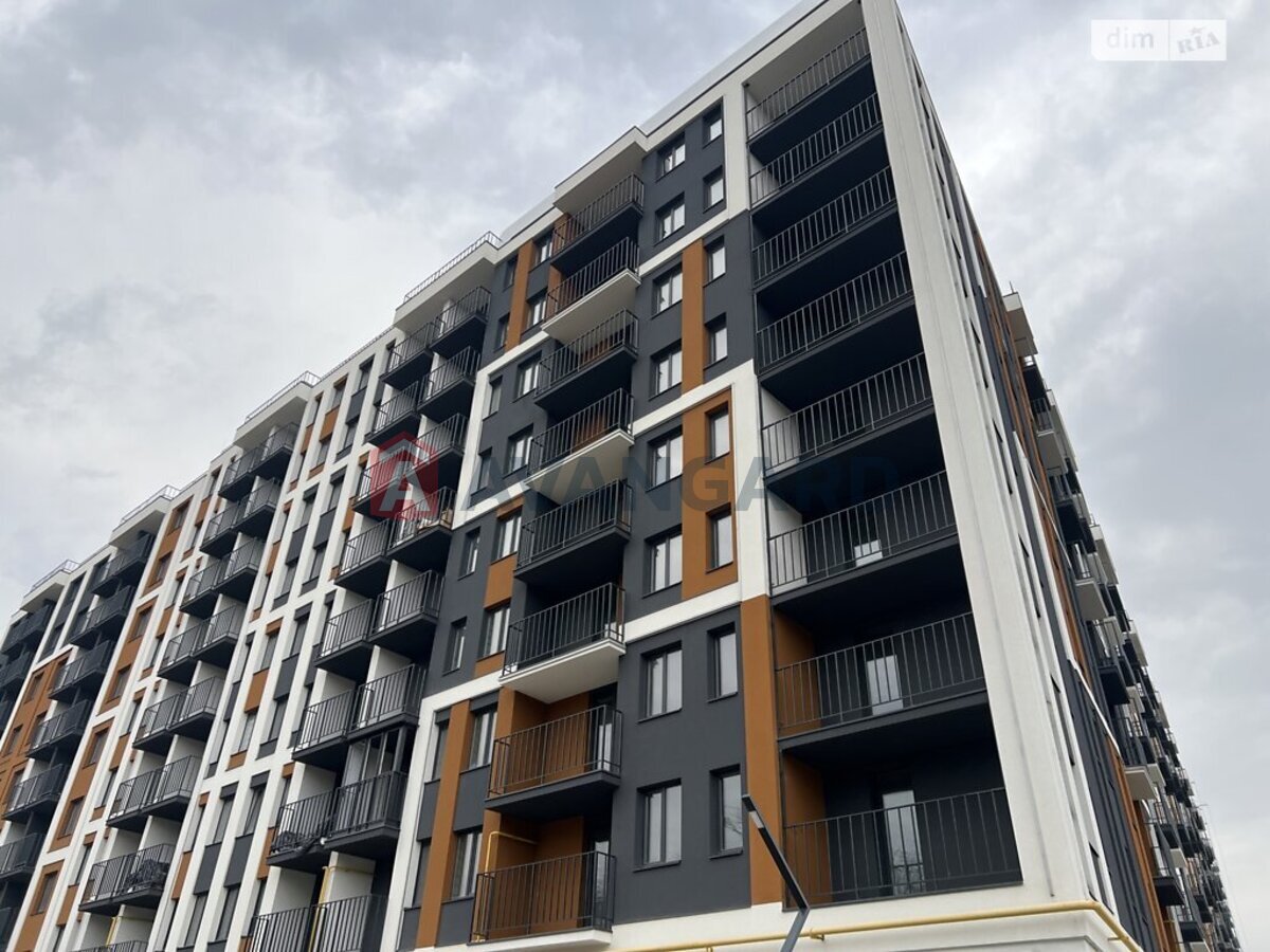 1 ��. ��������, 44/-/12 ��. �., 8/9 ������ ���� 3