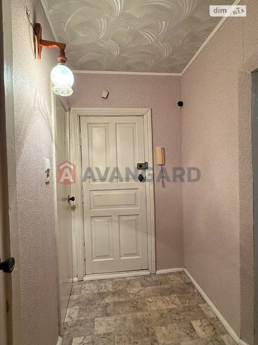 1 ��. ��������, 36/-/8 ��. �., 7/9 ������ ���� 11