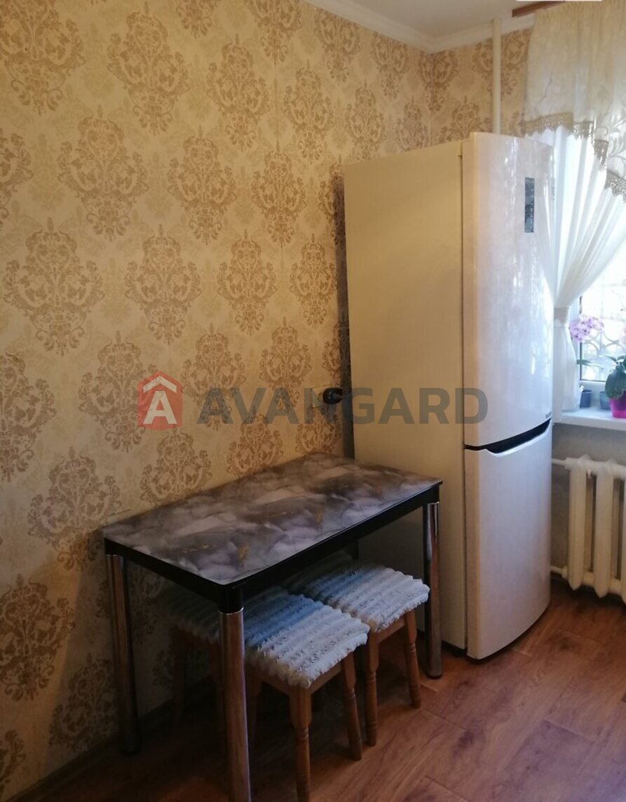 3 ��. ��������, 61/60/8 ��. �., 1/9 ������ ���� 11