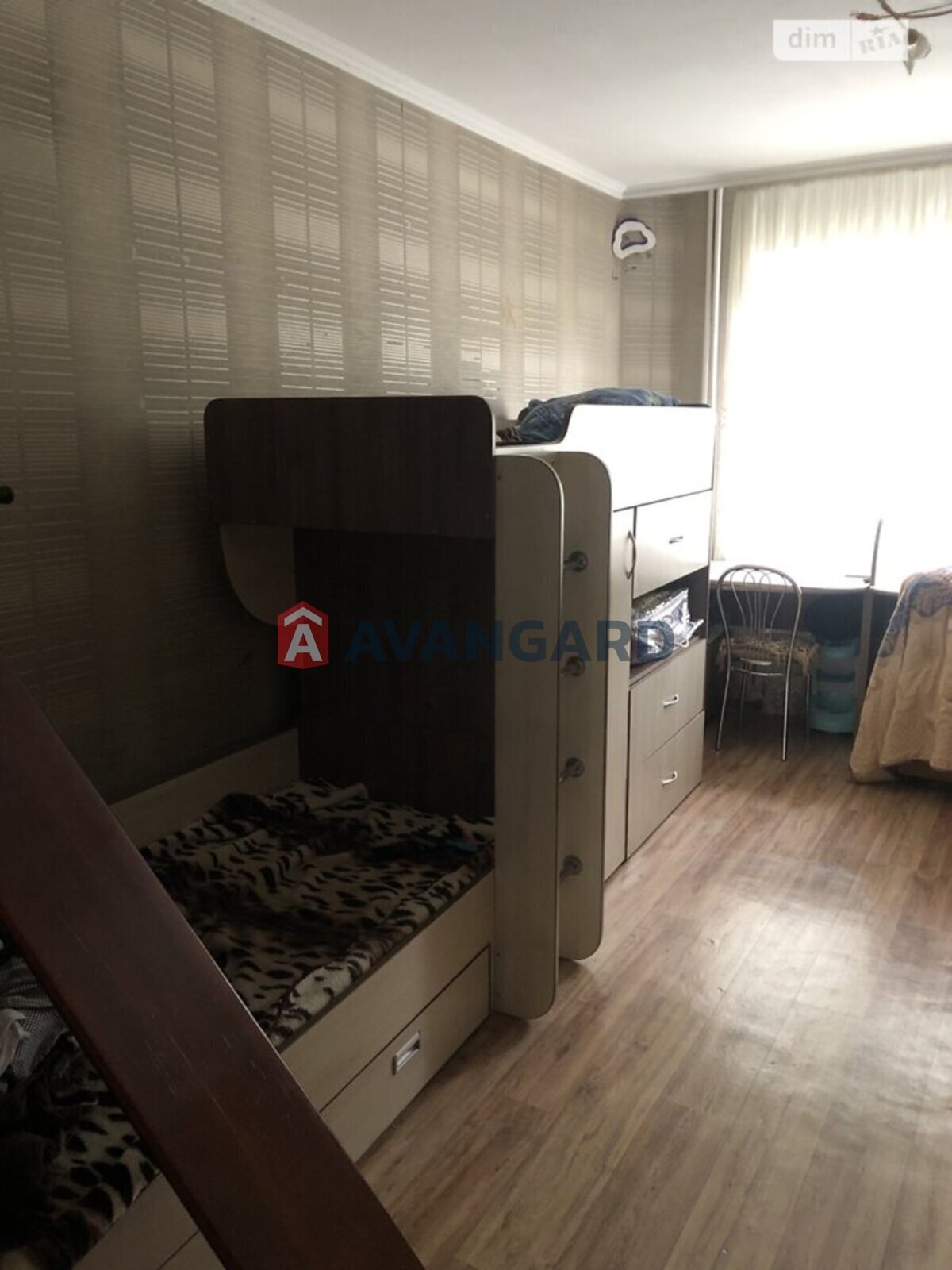 3 ����. ��������, 63/-/- ��. �., 2/9 ���� ���� 13