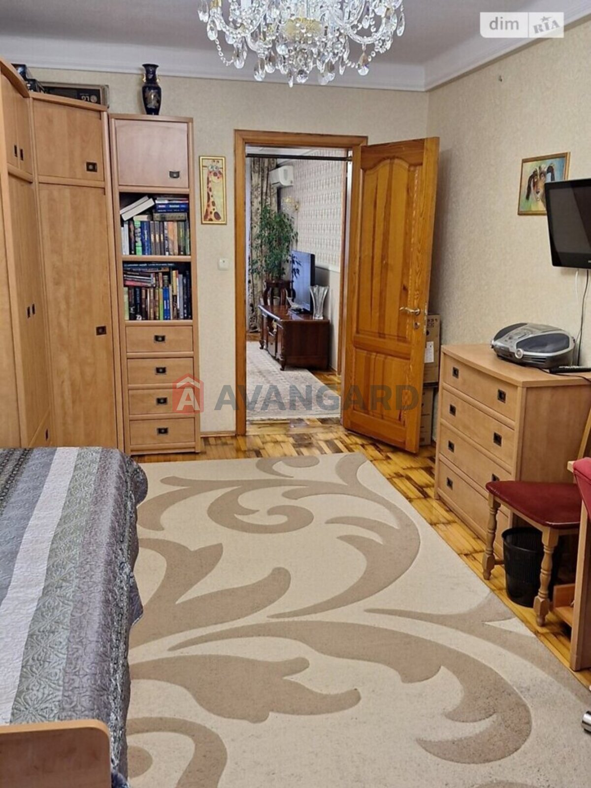 3 ����. ��������, 67/45/7 ��. �., 7/9 ���� ���� 11