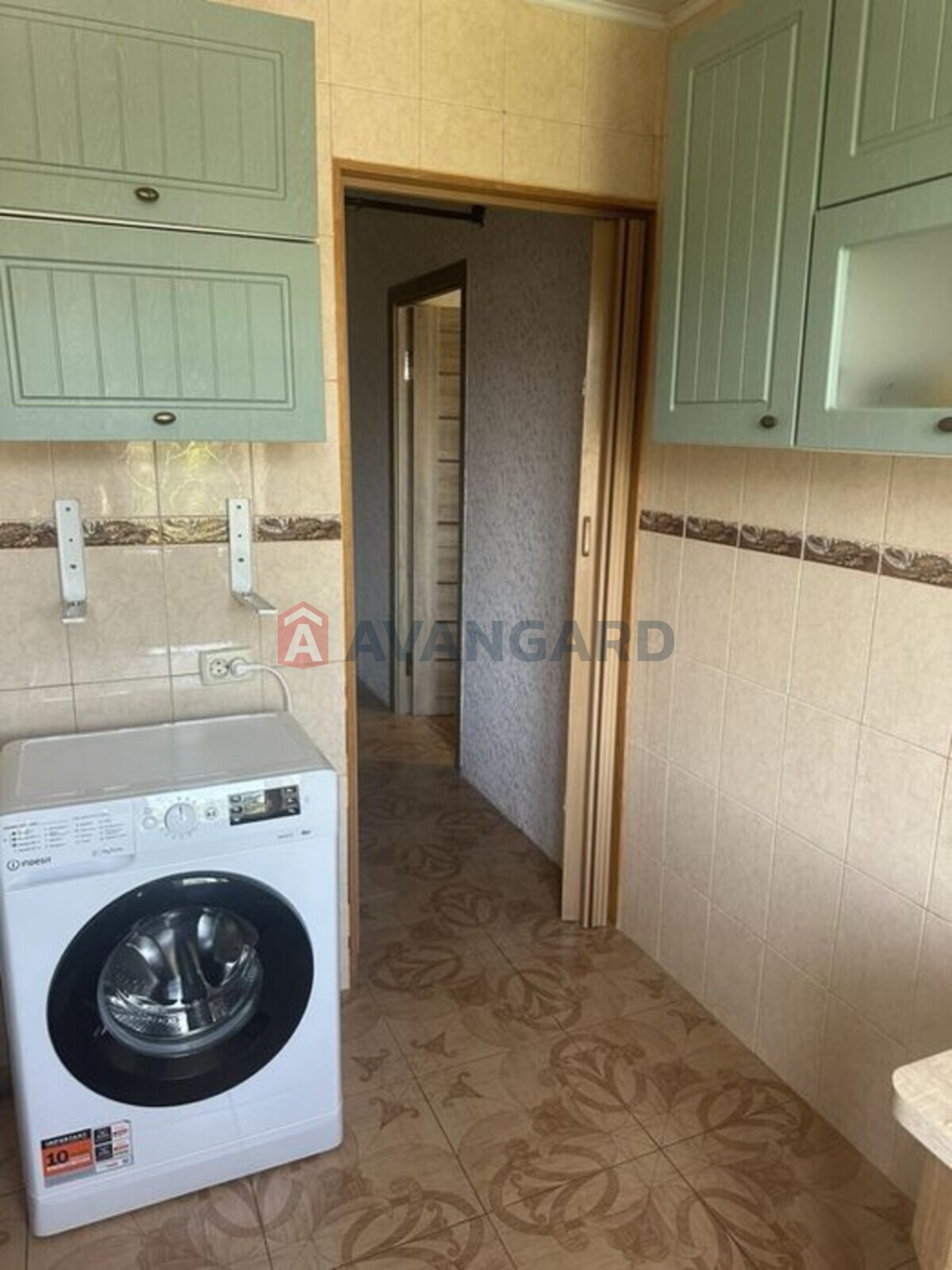 2 ��. ��������, 45/-/8 ��. �., 4/5 ������ ���� 7