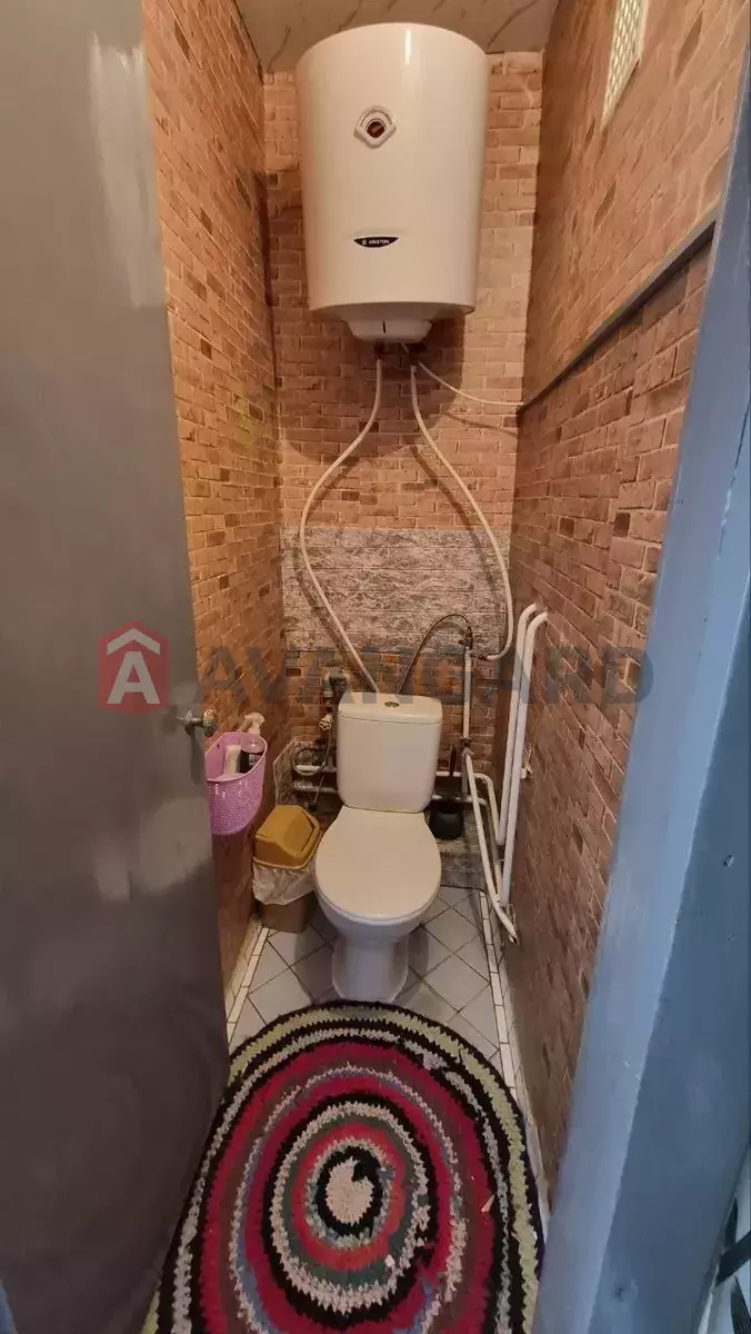 2 ����. ��������, 48/-/- ��. �., 5/9 ���� ���� 8