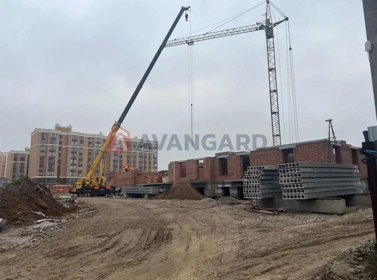 1 ��. ��������, 44/-/13 ��. �., 2/8 ������ ���� 12