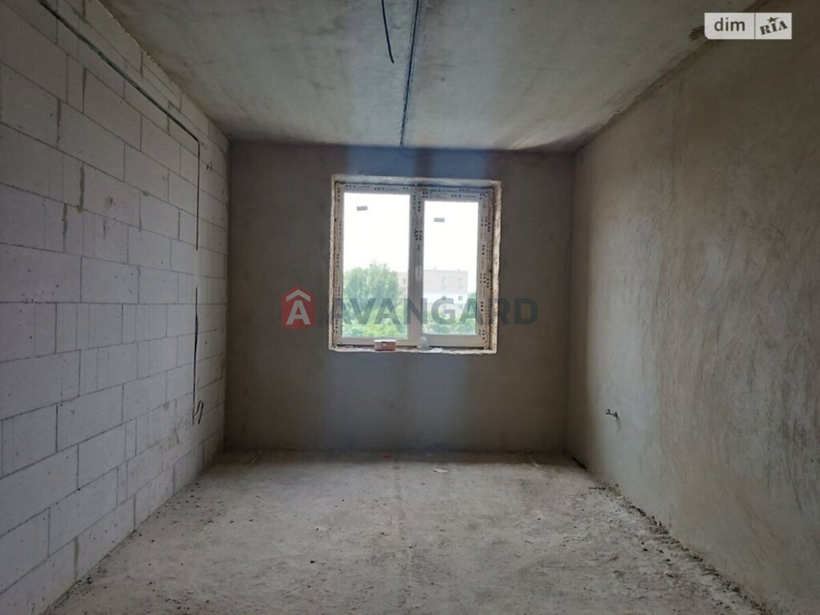 1 ��. ��������, 43/15/15 ��. �., 6/9 ������ ���� 8