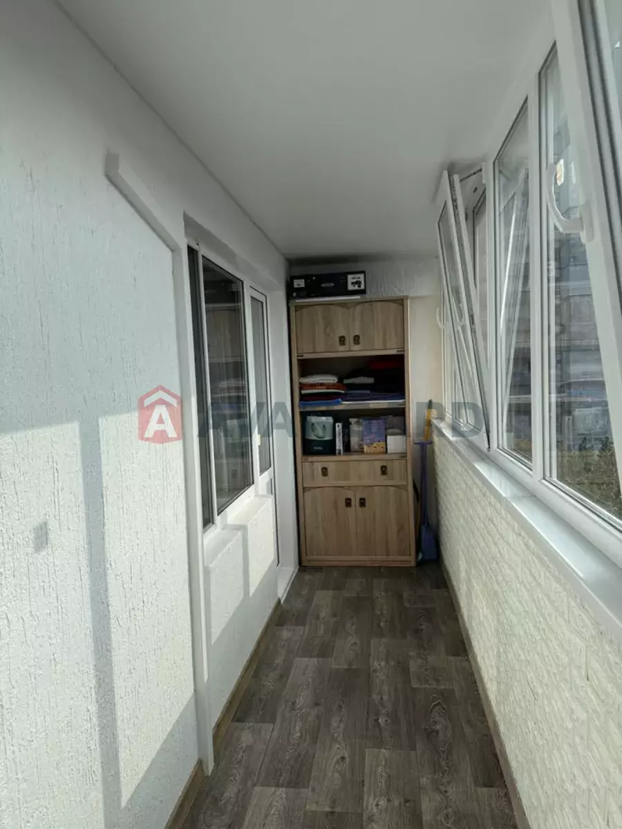 1 ��. ��������, 40/-/7 ��. �., 8/12 ������ ���� 8