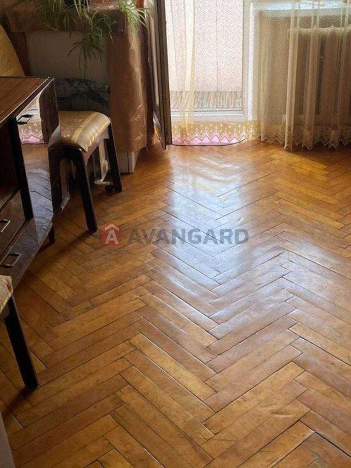 3 ��. ��������, 60/-/7 ��. �., 5/9 ������ ���� 13