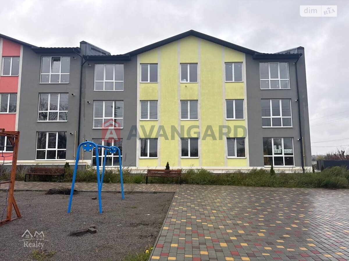 1 ��. ��������, 35/15/10 ��. �., 2/3 ������ ���� 20