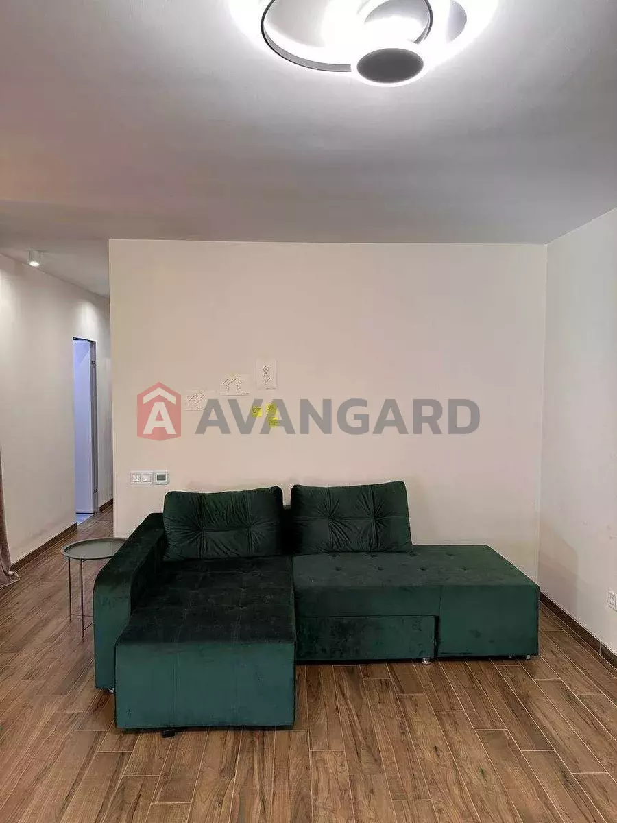 2 ��. ��������, 72/-/8 ��. �., 1/5 ������ ���� 7