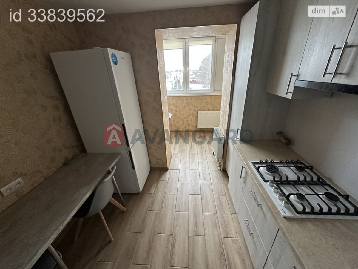 1 ����. ��������, 38/17/12 ��. �., 3/10 ���� ���� 16