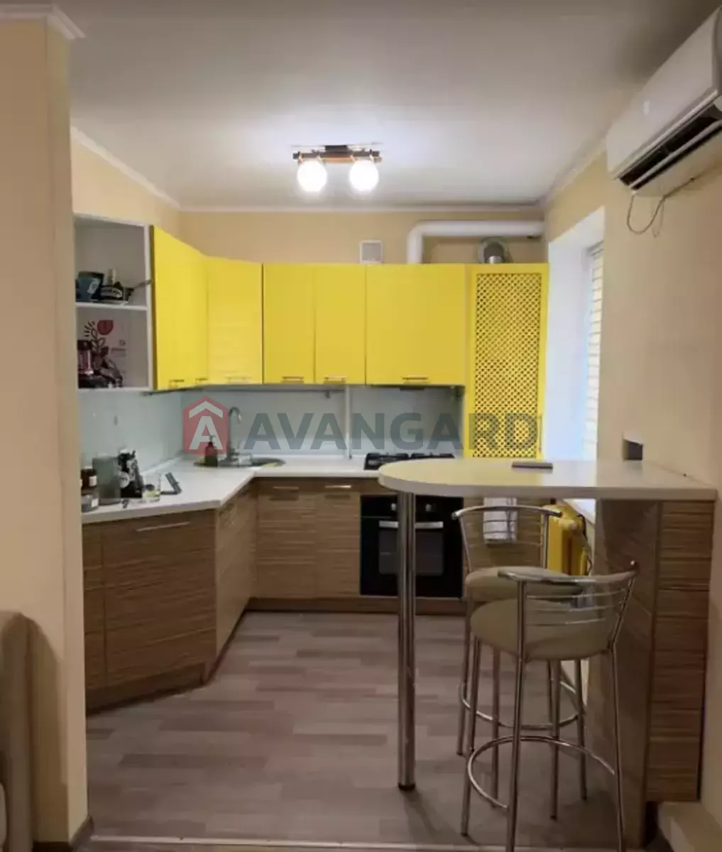 2 ��. ��������, 45/-/5 ��. �., 5/5 ������ ���� 2