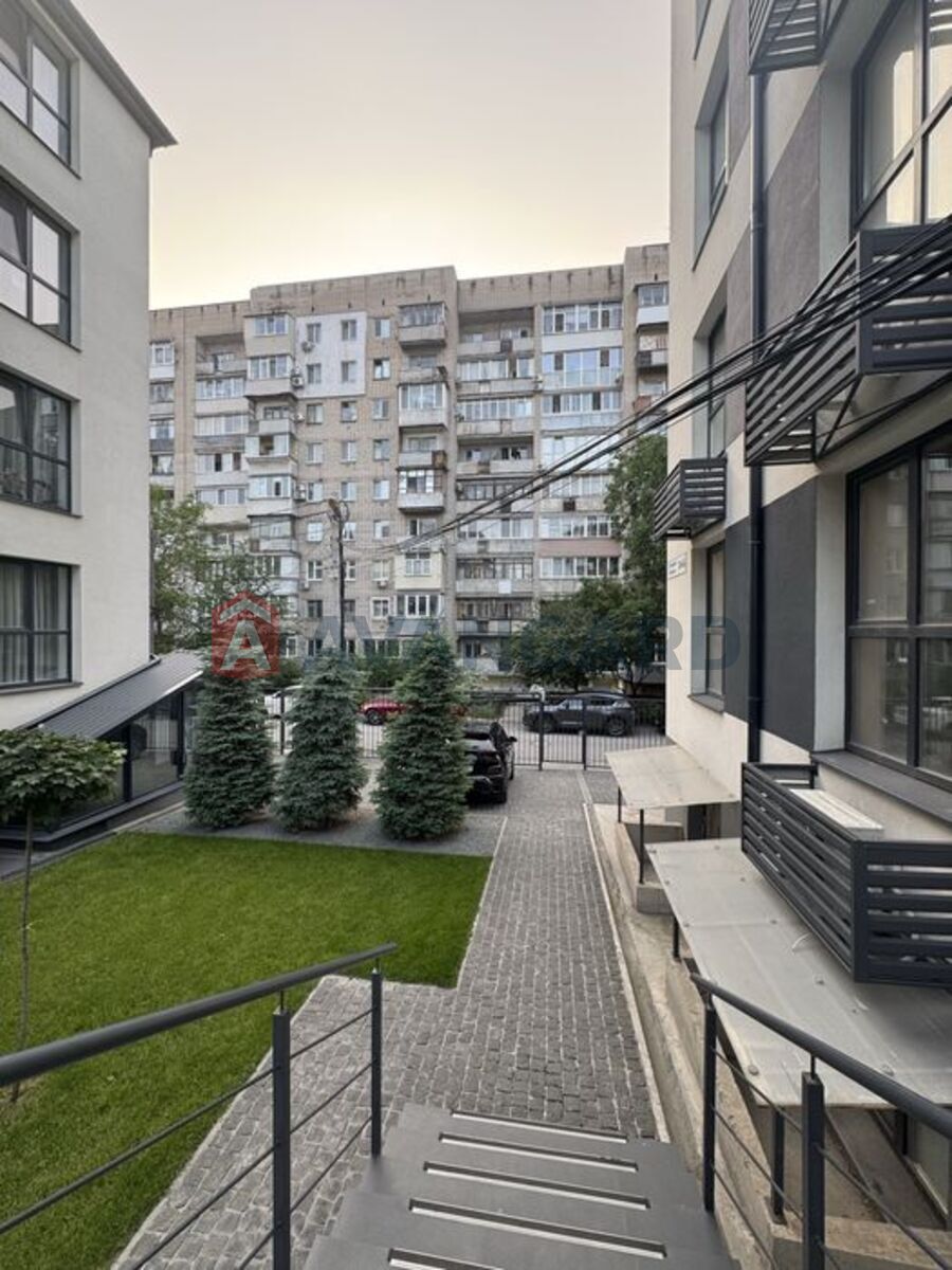 2 ��. ��������, 71/-/25 ��. �., 1/5 ������ ���� 19